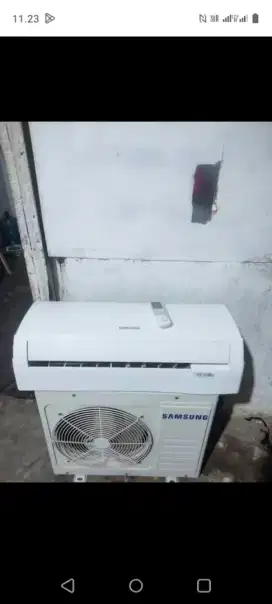 AC 1/2 PK Samsung 360 wat loowat