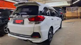 Mobilio RS Cvt 2015 Dp 2 jt dibantu