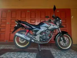 Jual Tiger Revo 200 tahun 2012