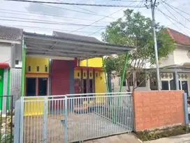 Disewakan Rumah di Wayhitam