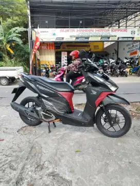 MOTOR BEKAS VARIO 150 2017 MESIN JOSS SS LENGKAP BISA TUKER TAMBAH