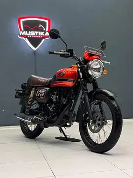 Kawasaki W175 SE Cafe racer 2021 Warna Favorit  - Zaky Mustika