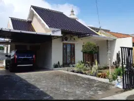 DISEWAKAN RUMAH DI CILACAP SELATAN