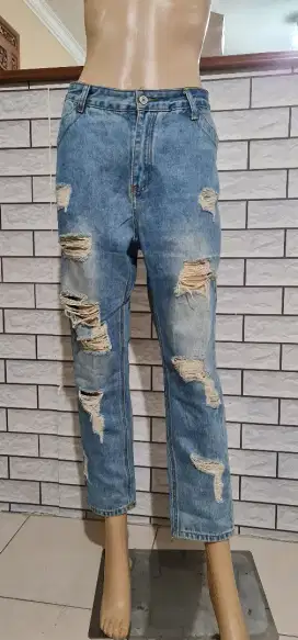 Celana jeans ripped/celana jeans ripped cewe/celana cewe