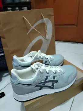 Dijual sepatu asics original type lyte classic
