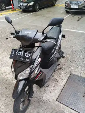 Di jual motor vario tahun 2010 ,mesin alus ,negoh sampai jadi