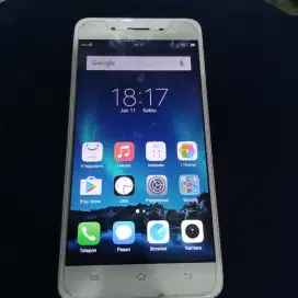 Handphone Vivo y55s