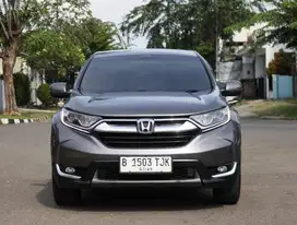 Low KM Honda CR-V 2.0 AT Abu abu 2017