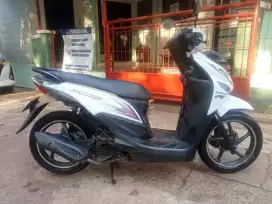 Honda beat pop 2015