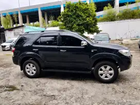 Toyota Fortuner 2.7 G AT