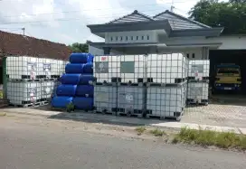 IBC Tank 1000 liter / Tandon Air Minyak Solar Kimia / Kempu