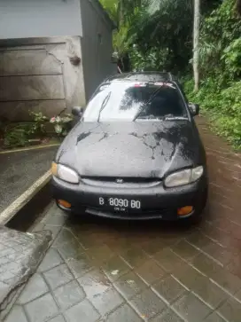 Hyundai accent 2000