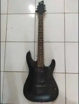 Gitar merk SGR C1 by schecter asli original mic