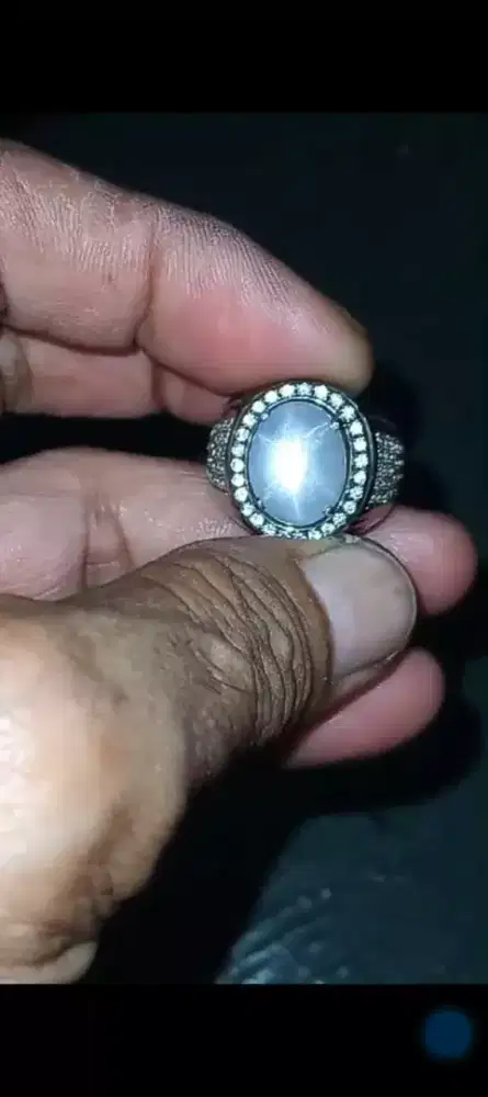Natural Star Blue Sapphire 9 CRT up Boss Keren