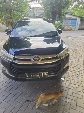 Innova v mt 2016 mirip baru