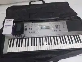 Jual Yamaha Keyboard E353, kondisi bagus