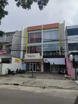 Disewakan Ruko 3 Lantai Tanjung Duren Bangunan Baru Kantor Cafe Salon