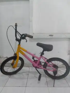 Sepeda anak/gowes/gayung