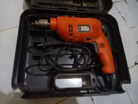 Bor tangan merk Back&Decker