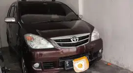 Toyota Avanza 2011 Bensin