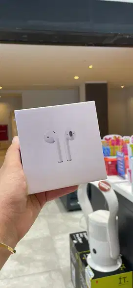 AIRPODS GEN 2 WITH CHARGING CASE