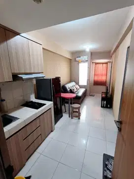 Di Sewakan Bulanan/Tahunan Puncak Permai 2BR Full Furnish ( FREE SC)