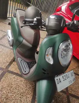 Scoopy hijau type tertinggi tangan pertama pakai remote, bukan kunci