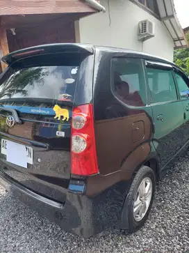 Toyota Avanza 2005 Bensin