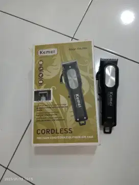 Kemei cordless profesional hair clipper