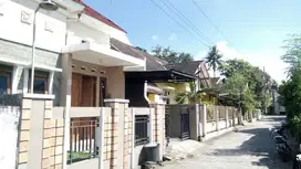 rumah minimalis dijual dalam perumahan Sidoarum Godean Sleman