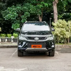 Toyota fortuner 2.4 TRD sportivo tahun 2019