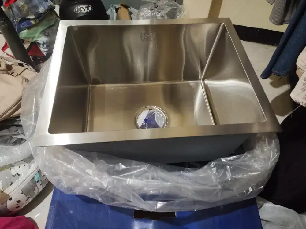 Kitchen sink stainless 5040 Volk model onan bozalno