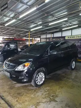 Toyota Kijang Innova 2008 Bensin