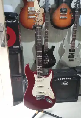 Squier Strat California