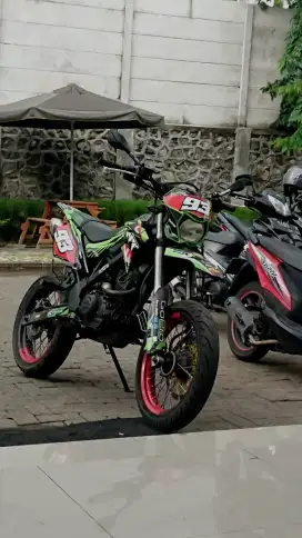 Kawasaki Dtracker 2015