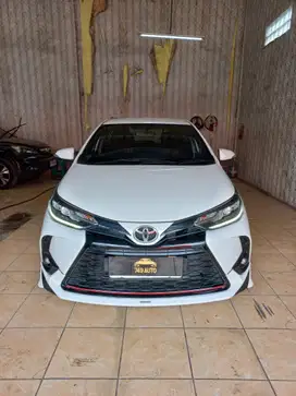 Yaris S TRD 7 Airbags 2021 Matic Low KM