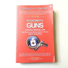 Economists with guns Amerika serikat CIA - Bradley R Simpson