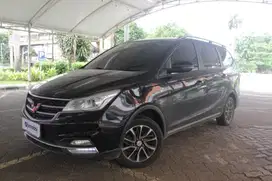 Pajak Panjang - Wuling Cortez 1.8 C Bensin-AT 2018 Hitam (UKL)