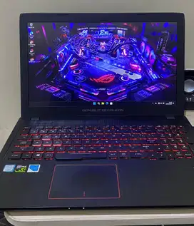 ASUS ROG STRIX GL553VD