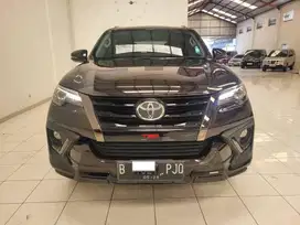 Toyota Fortuner VRZ TRD Sportivo thn 2020