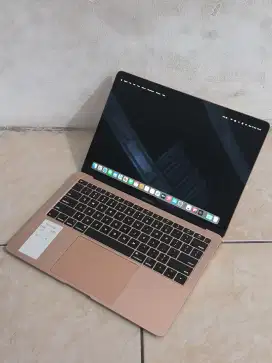 Apple MacBook Air Retina 13-inch 2019, Second Original Termurah