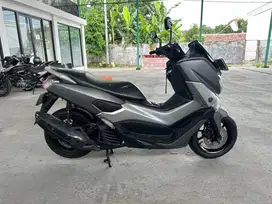 Yamaha NMax 155 Non ABS Abu-abu 2017