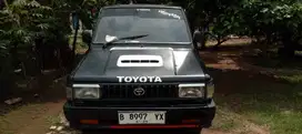 Kijang Super Tahun 1996