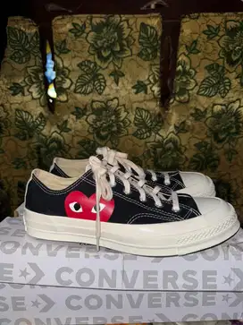 Sepatu Converse x CDG