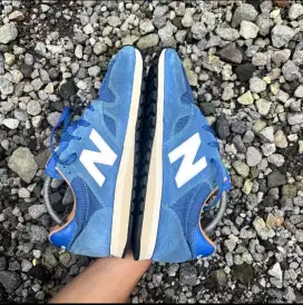 Sepatu new balance