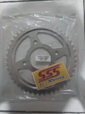 Dijual Gear Belakang SSS/Triple S CB 150R Old 428 45T