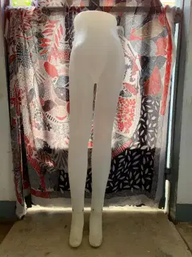 Maekin Wanita Kaki - Second Hand