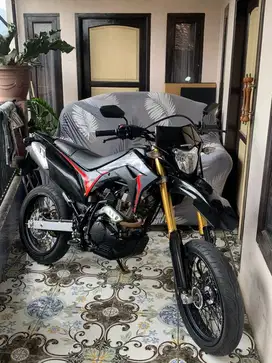 CRF 150L supermoto