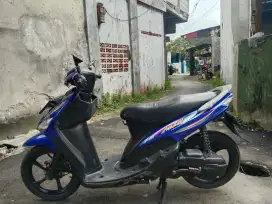 (for sale) yamaha mio sporty non step 2005 pajak hidup