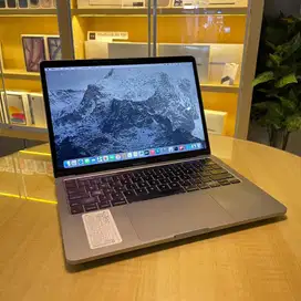 CTOP20, MacBook Pro 13 2020 i5 16/512 GREY